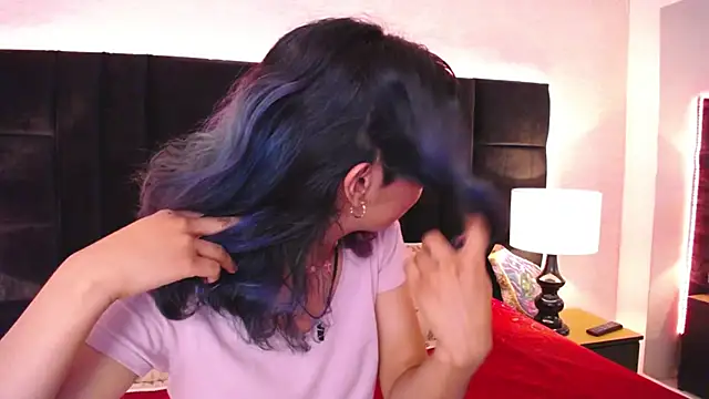 Snapshot of Akane_Uwu chatting on February 1, 6:40 pm Akane Uwu online show from February 1, 6:40 pm