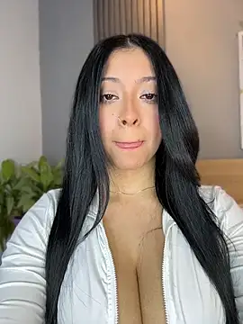 Snapshot of Valery_Evaans chatting on July 29, 4:10 am Valery Evaans online show from July 29, 4:10 am