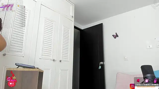 Snapshot of sweet_amalia4 chatting on July 16, 2:39 am sweet amalia4 online show from July 16, 2:39 am