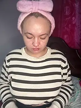 Naiara Sex  online show from April 15, 6:37 pm