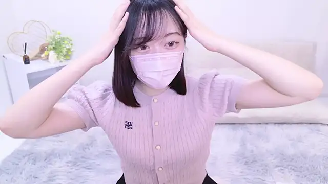 Snapshot of Yurie_ chatting on December 4, 11:08 am Yurie online show from December 4, 11:08 am