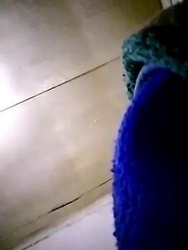 Snapshot of zipeqengeshe21 chatting on September 16, 3:18 am zipeqengeshe21 online show from September 16, 3:18 am