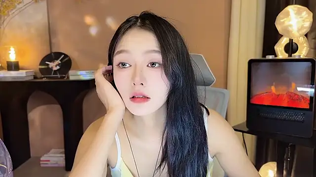 Snapshot of xiaodaibabyy chatting on December 2, 4:31 pm xiaodaibabyy online show from December 2, 4:31 pm