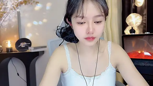 Snapshot of xiaodaibabyy chatting on February 1, 4:54 pm xiaodaibabyy online show from February 1, 4:54 pm