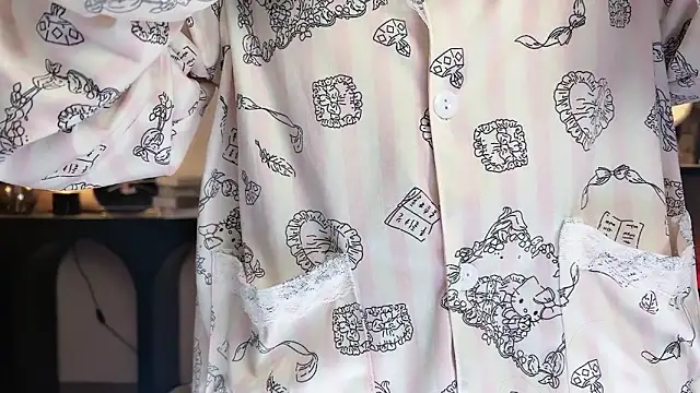 Snapshot of xiaodaibabyy chatting on February 17, 1:10 pm xiaodaibabyy online show from February 17, 1:10 pm