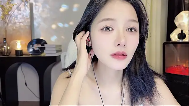 Snapshot of xiaodaibabyy chatting on March 4, 4:27 am xiaodaibabyy online show from March 4, 4:27 am