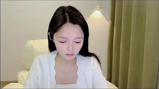 Snapshot of xiaodaibabyy chatting on November 15, 7:05 am xiaodaibabyy online show from November 15, 7:05 am