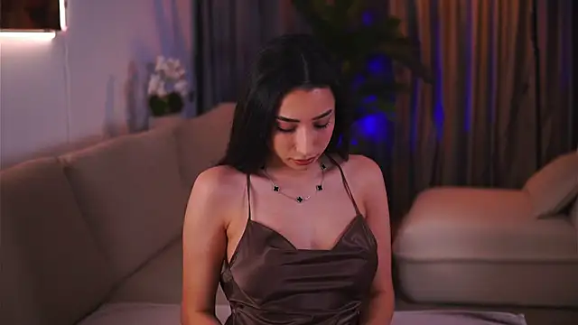 GinaValentinna online show from March 13, 8:11 pm