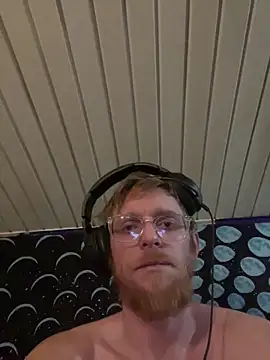 luv2cum7491 online show from February 5, 12:53 am