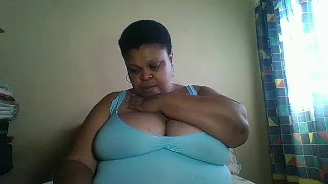 9voluptiustits online show from February 26, 7:29 am