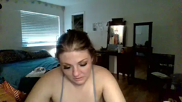 Snapshot of sophiarica chatting on May 31, 6:09 pm sophiarica online show from May 31, 6:09 pm