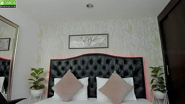 Snapshot of MattDevon chatting on January 17, 8:22 pm MattDevon online show from January 17, 8:22 pm