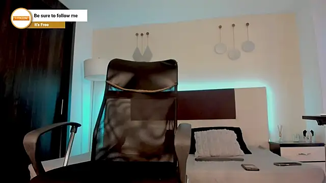 MattDevon online show from December 21, 5:58 am