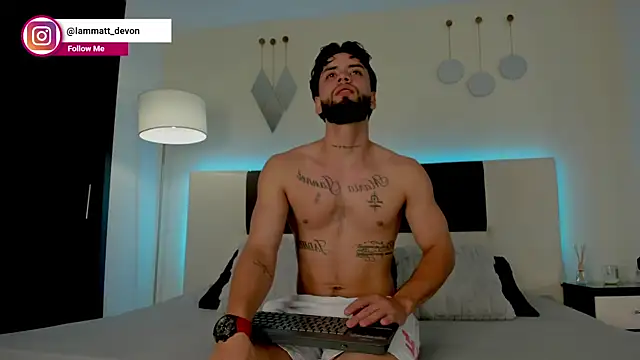 MattDevon online show from December 23, 4:21 am