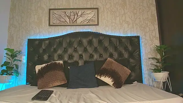 MattDevon online show from January 17, 3:11 am