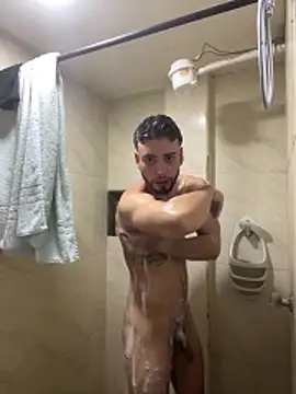 MattDevon online show from March 18, 12:36 am