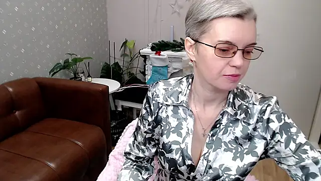 Cutie Erikaa1 online show from January 16, 2:26 am