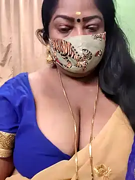 Snapshot of maniisha chatting on December 15, 8:04 pm maniisha online show from December 15, 8:04 pm