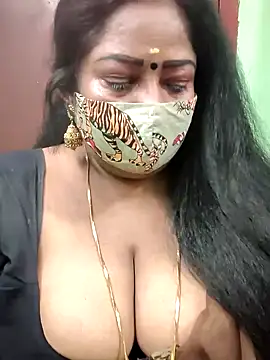 Snapshot of maniisha chatting on December 28, 5:25 pm maniisha online show from December 28, 5:25 pm