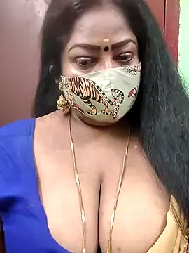 Snapshot of maniisha chatting on December 30, 6:49 pm maniisha online show from December 30, 6:49 pm