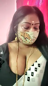 Snapshot of maniisha chatting on January 26, 10:12 am maniisha online show from January 26, 10:12 am