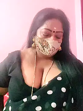 Snapshot of maniisha chatting on January 28, 5:24 pm maniisha online show from January 28, 5:24 pm