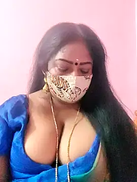 Snapshot of maniisha chatting on February 10, 9:15 pm maniisha online show from February 10, 9:15 pm