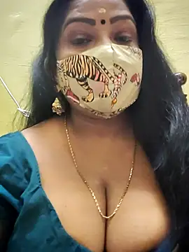 Snapshot of maniisha chatting on October 5, 8:07 pm maniisha online show from October 5, 8:07 pm