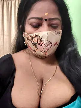 Snapshot of maniisha chatting on October 17, 7:05 pm maniisha online show from October 17, 7:05 pm