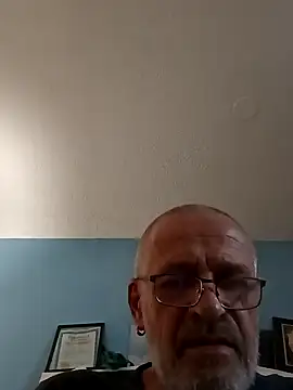 Snapshot of geilerschwanz64 chatting on January 16, 1:27 am geilerschwanz64 online show from January 16, 1:27 am