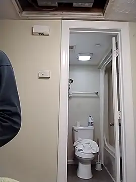 Snapshot of geilerschwanz64 chatting on November 11, 3:34 pm geilerschwanz64 online show from November 11, 3:34 pm