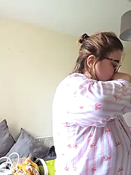 Tallulah-mae-xoxox online show from March 31, 10:37 am