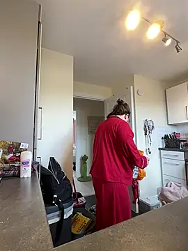 Tallulah-mae-xoxox online show from April 11, 2:21 pm