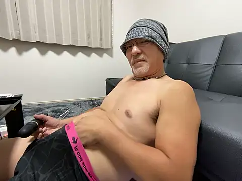 Grandpa29hijii online show from September 30, 1:38 pm