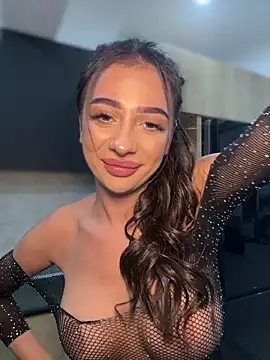 Snapshot of LaraVegas_ chatting on September 10, 5:24 pm LaraVegas online show from September 10, 5:24 pm