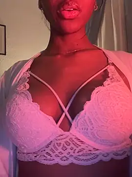 IamCrystal2 online show from January 12, 10:54 pm