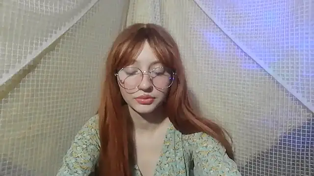 IsabellaBlacky online show from March 27, 6:19 am