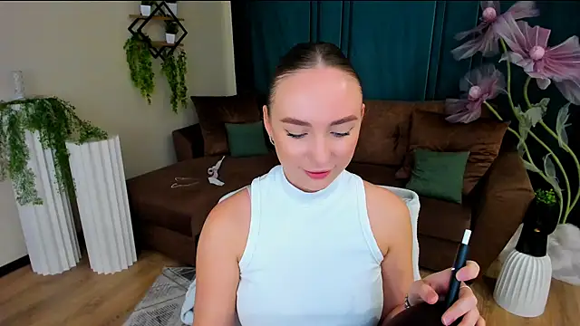 TrueReincarnation online show from September 26, 1:20 am