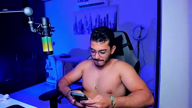 BrunoD31 online show from October 24, 3:03 am