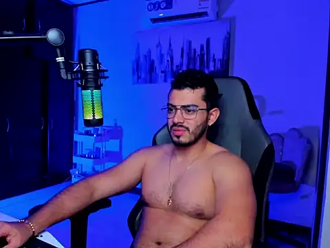 BrunoD31 online show from March 12, 6:41 am