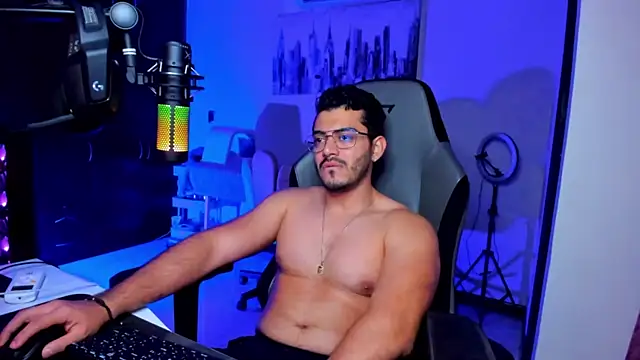 BrunoD31 online show from April 9, 6:19 am