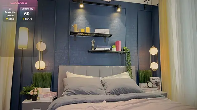 Lella Ryann  online show from March 6, 6:59 pm