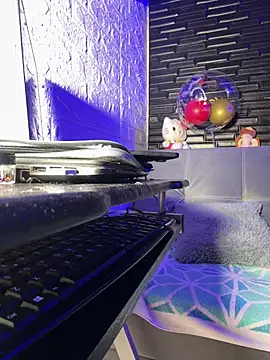 missycanoo online show from February 25, 2:03 am