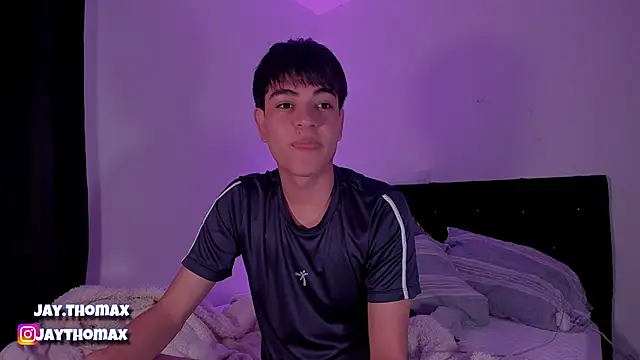 Snapshot of JaycoThomas chatting on December 23, 8:55 am JaycoThomas online show from December 23, 8:55 am