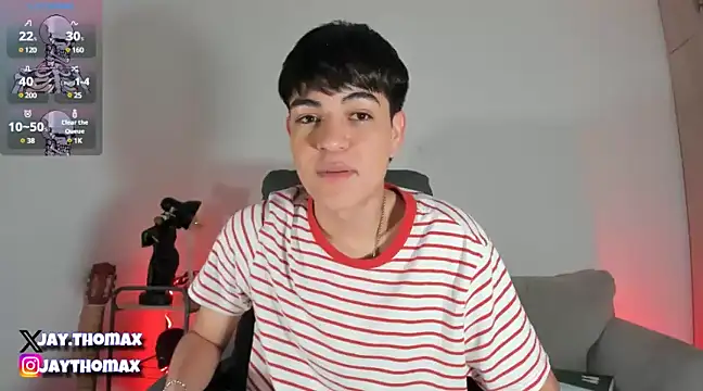 Snapshot of JaycoThomas chatting on February 7, 12:20 am JaycoThomas online show from February 7, 12:20 am