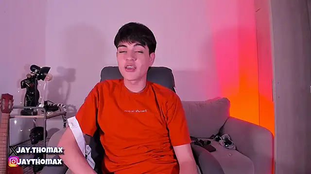 Snapshot of JaycoThomas chatting on February 9, 9:28 pm JaycoThomas online show from February 9, 9:28 pm