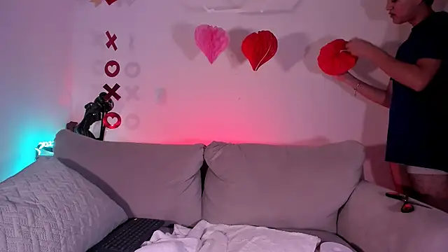 Snapshot of JaycoThomas chatting on February 13, 11:47 pm JaycoThomas online show from February 13, 11:47 pm