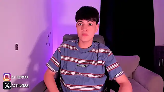 Snapshot of JaycoThomas chatting on October 1, 1:22 am JaycoThomas online show from October 1, 1:22 am