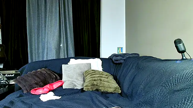 snowpanter online show from January 11, 9:46 pm