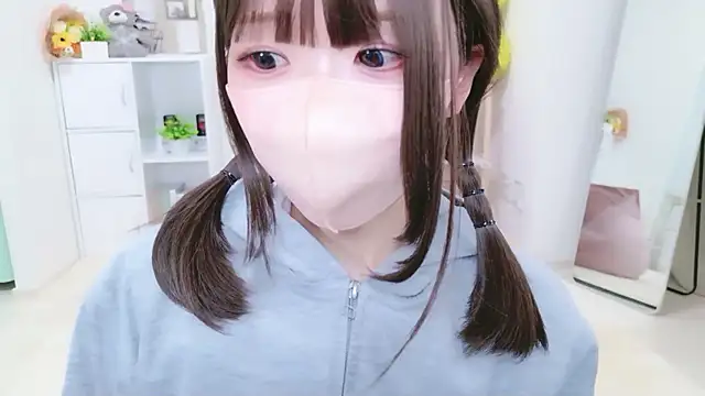 328 mitsuha online show from March 28, 1:33 pm